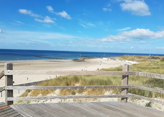 Tiny Studio Batavia Adults Only Bed By The Sea